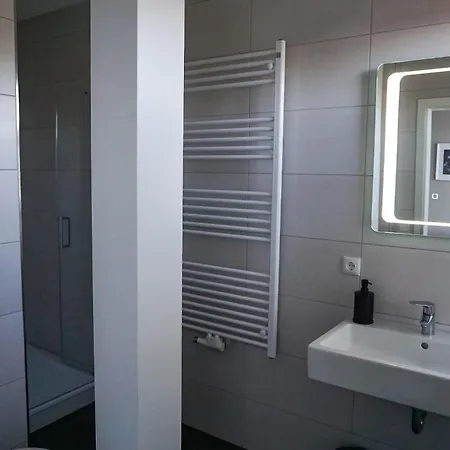 Mollibahnhof - West Mollibahnhof West - * Ostseebad Kühlungsborn