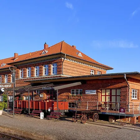 Apartment Mollibahnhof - West Mollibahnhof West -